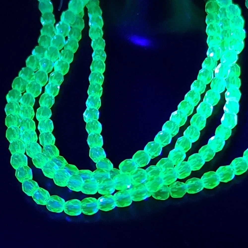 50pcs Vaseline Uranium Glass Beads 3mm Faceted Light Yellow Czech‎ UV